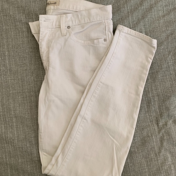 Madewell 9" High-Rise Skinny Jeans in Pure White - Picture 6 of 12